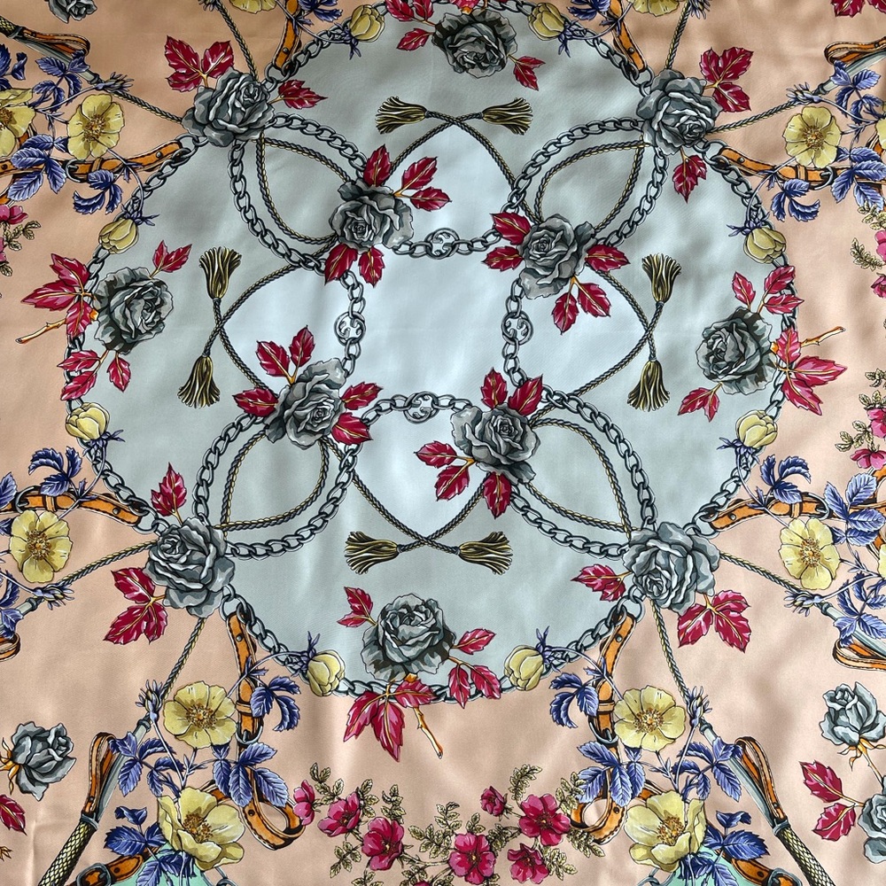 Gucci Silk Shawl/Scarf Aqua-Pink - Picture 8 of 12